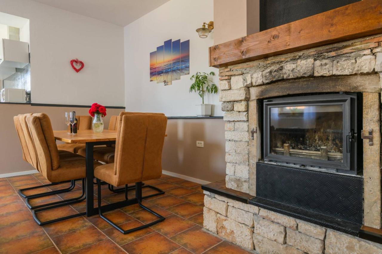 Holiday House Boky Воднян Экстерьер фото
