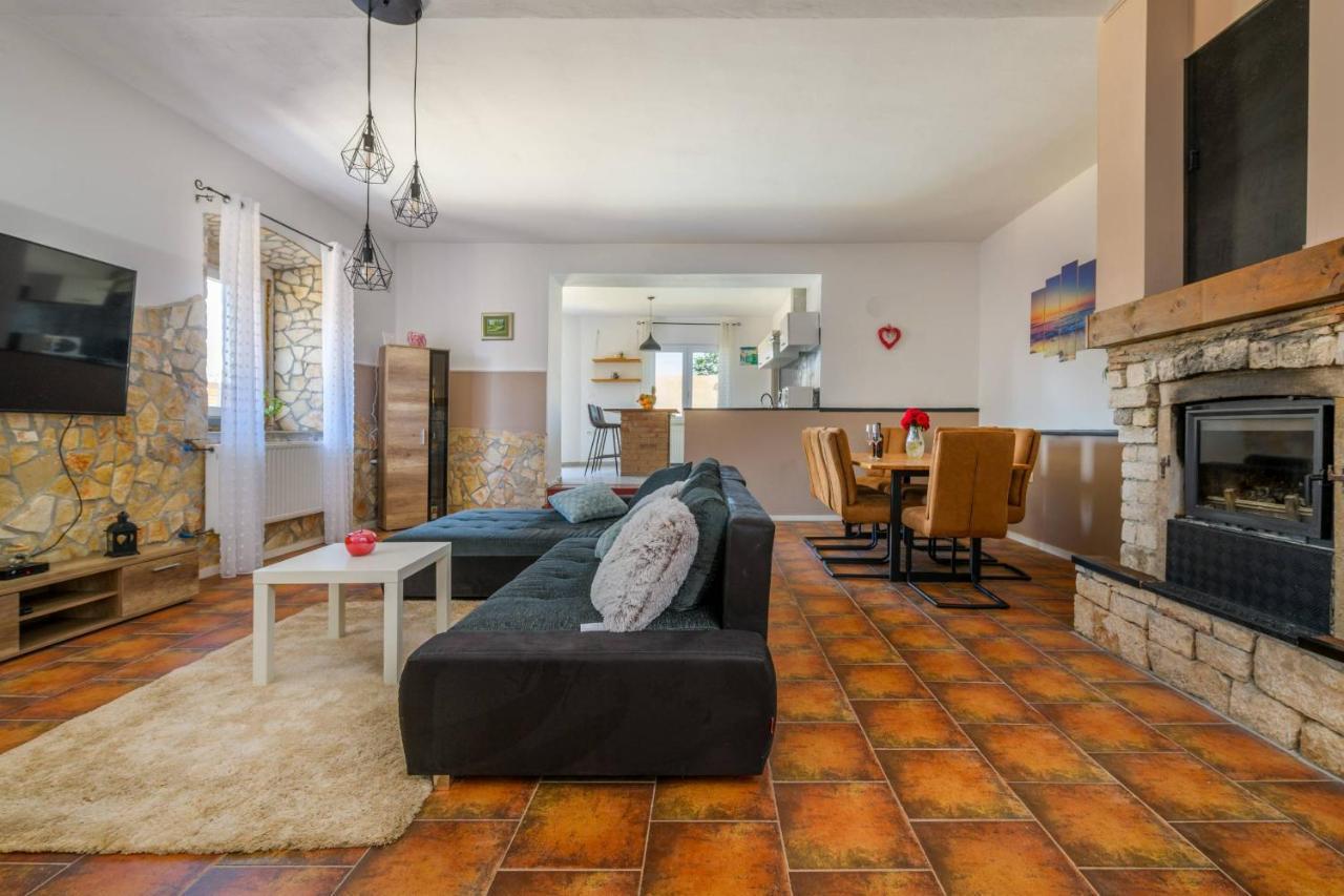 Holiday House Boky Воднян Экстерьер фото