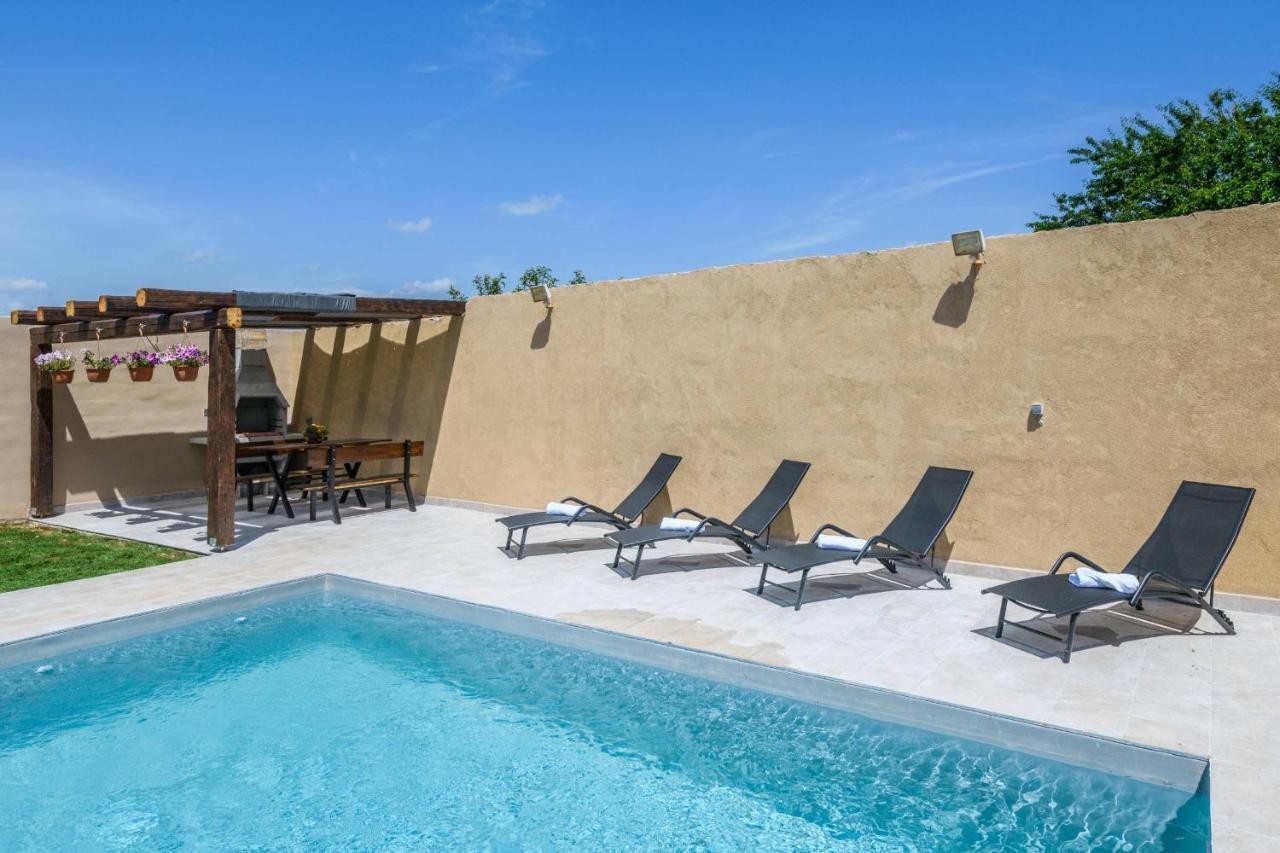 Holiday House Boky Воднян Экстерьер фото