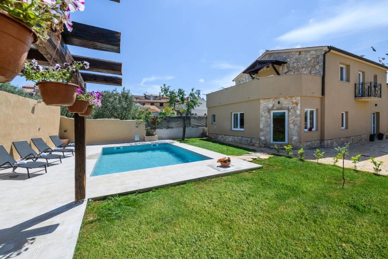 Holiday House Boky Воднян Экстерьер фото