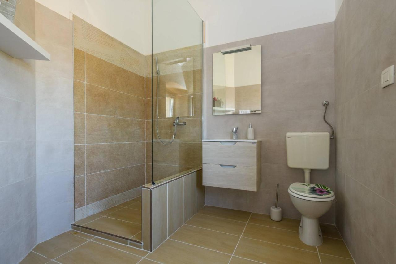Holiday House Boky Воднян Экстерьер фото