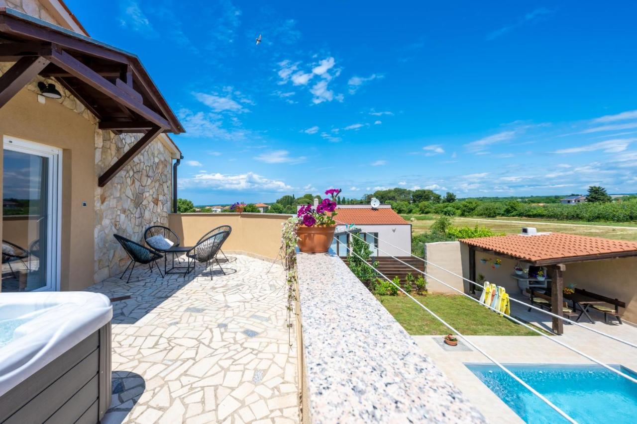 Holiday House Boky Воднян Экстерьер фото